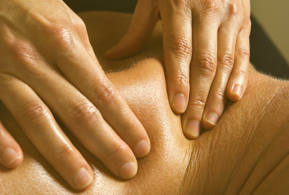 THAI OIL MASSAGE